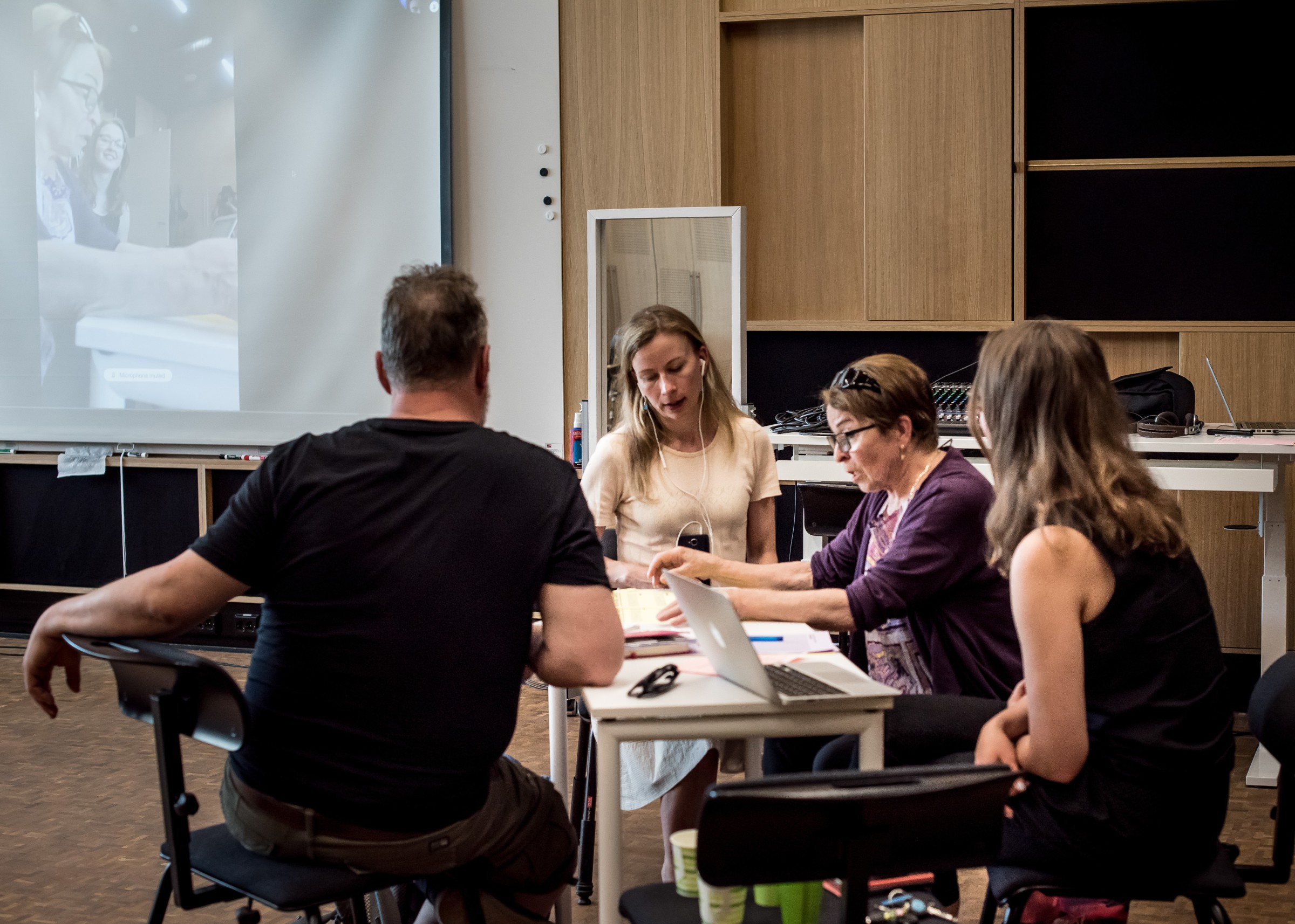 Avatar workshop with actors and participants