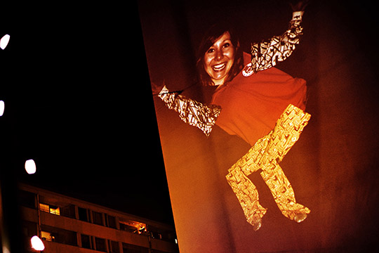 Giants of the Hoods dancer on Kallio facade